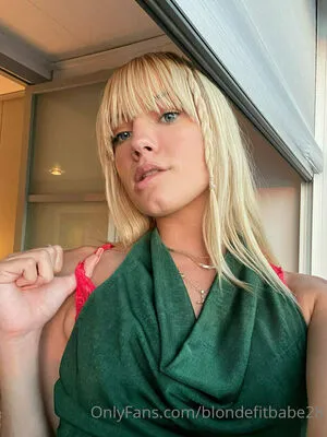 Blondefitbabe28 Thumbnail Picture