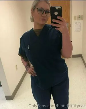 Blondekittycat OnlyFans Leaked Free Thumbnail Picture - #yiDoG3dIpV