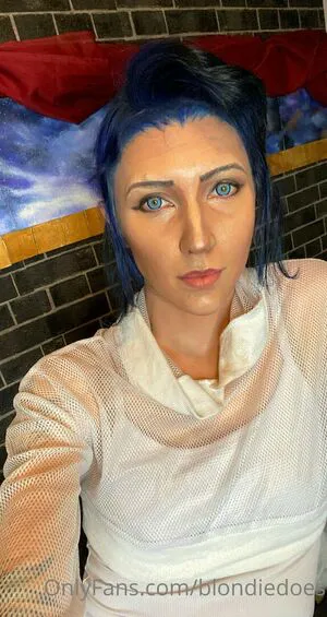 Blondiedoes Thumbnail Picture