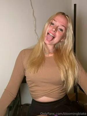 Bloomingblake OnlyFans Leaked Free Thumbnail Picture - #xt6Els49w5