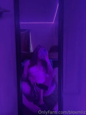 Bloxmliz OnlyFans Leaked Free Thumbnail Picture - #frXoq1Tc8w
