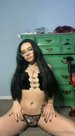 Blue Emofree OnlyFans Leaked Free Thumbnail Picture - #RHRZORtced