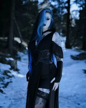 BlueAstrid Thumbnail Picture
