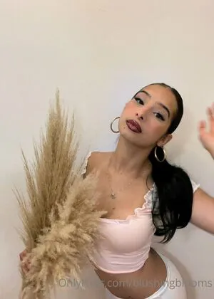Blushingblooms OnlyFans Leaked Free Thumbnail Picture - #9CLkisgh97