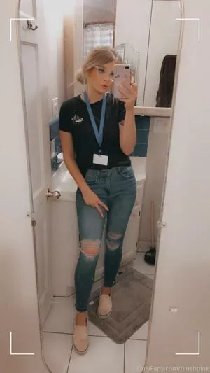 blushpink OnlyFans Leaked Free Thumbnail Picture - #R6AbUD3Y64