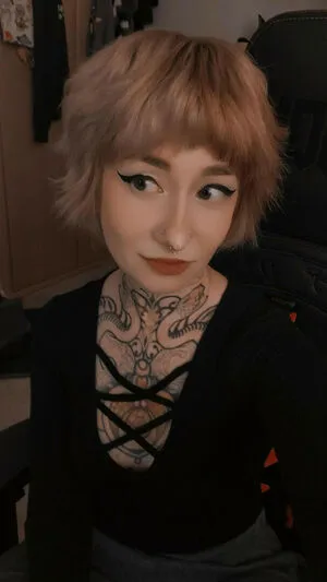 Boba Witch Thumbnail Picture