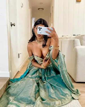 Bollywoodtrapqueen OnlyFans Leaked Free Thumbnail Picture - #Mk591WNTyo