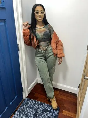 Bonni Drip Thumbnail Picture