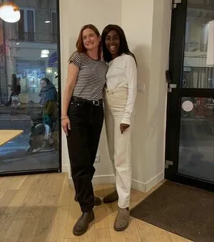 Bonnie Wright OnlyFans Leaked Free Thumbnail Picture - #4J035DMIhN