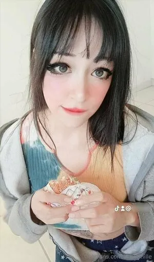 Bonvanille OnlyFans Leaked Free Thumbnail Picture - #C4VL7o4Cid