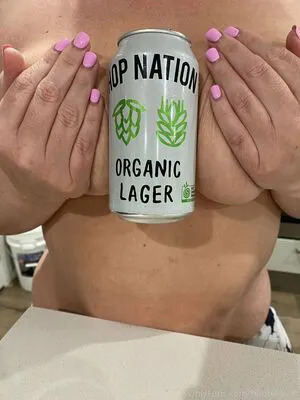 Boobs Beer OnlyFans Leaked Free Thumbnail Picture - #Z20lks7Y3W