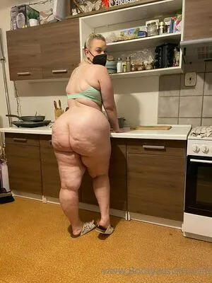 Bootyass Girl Thumbnail Picture