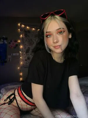 Br4ttydeath OnlyFans Leaked Free Thumbnail Picture - #wzo4XLNOTC