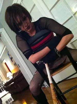 Brea Grant Thumbnail Picture