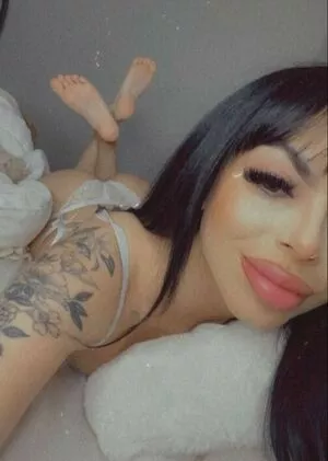 Breanna Riverside Profile Thumbnail