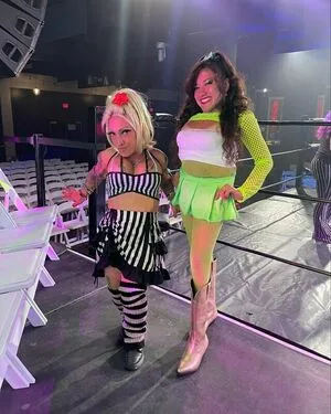 Bridget The Midget OnlyFans Leaked Free Thumbnail Picture - #M9PyN8xCPA