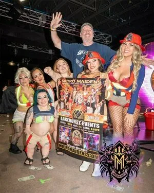 Bridget The Midget OnlyFans Leaked Free Thumbnail Picture - #P7EuiMaFk6