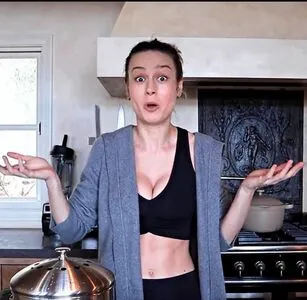 Brie Larson OnlyFans Leaked Free Thumbnail Picture - #CGUUChJMPB
