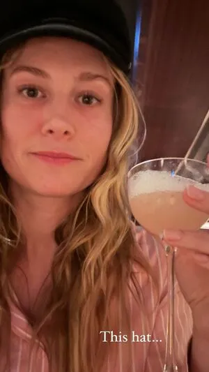 Brie Larson OnlyFans Leaked Free Thumbnail Picture - #JENelBZh2L