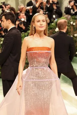 Brie Larson OnlyFans Leaked Free Thumbnail Picture - #UjqfWd3sR5