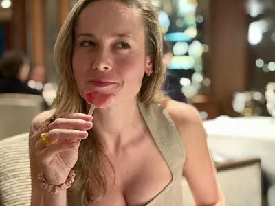 Brie Larson OnlyFans Leaked Free Thumbnail Picture - #iGWaWsFwId