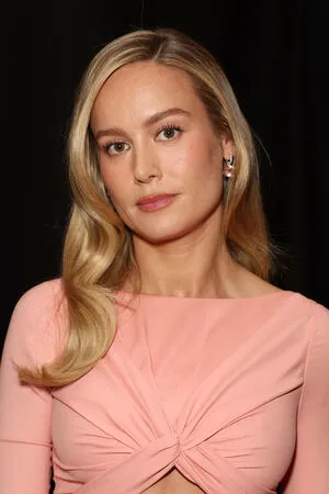 Brie Larson OnlyFans Leaked Free Thumbnail Picture - #kuivDKD2a3