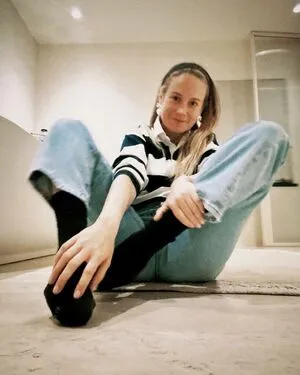 Brie Larson OnlyFans Leaked Free Thumbnail Picture - #lFt3EmczK6