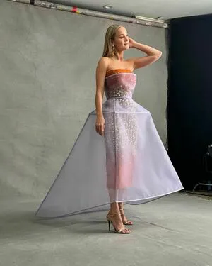 Brie Larson OnlyFans Leaked Free Thumbnail Picture - #weMUriFPLj