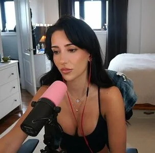 Brieanneroksa OnlyFans Leaked Free Thumbnail Picture - #0lSu0Pf7gm