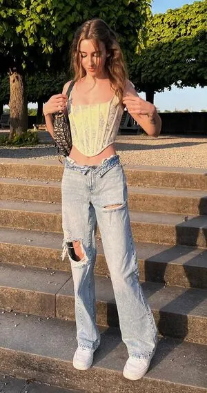 Brieanneroksa OnlyFans Leaked Free Thumbnail Picture - #3DN77Y6flS