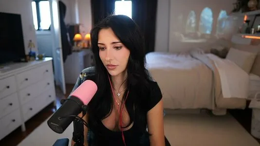 Brieanneroksa OnlyFans Leaked Free Thumbnail Picture - #5i9793Vps3