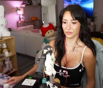 Brieanneroksa OnlyFans Leaked Free Thumbnail Picture - #7YJJASuF9S