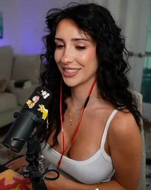 Brieanneroksa OnlyFans Leaked Free Thumbnail Picture - #8MEXLKd1y0