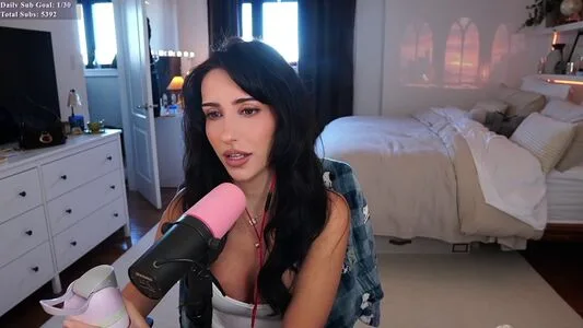 Brieanneroksa OnlyFans Leaked Free Thumbnail Picture - #DUDHzNaMm9