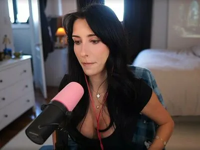 Brieanneroksa OnlyFans Leaked Free Thumbnail Picture - #byL7ddx6KC