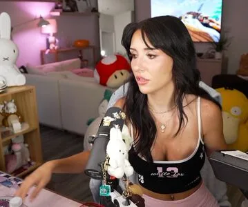 Brieanneroksa OnlyFans Leaked Free Thumbnail Picture - #jpLPbXjmDa