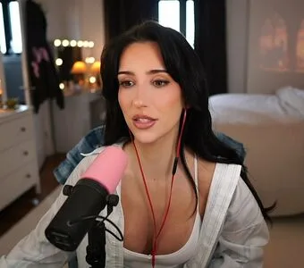 Brieanneroksa OnlyFans Leaked Free Thumbnail Picture - #qLtjTKiOEX