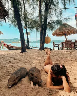Brigit Sinaga OnlyFans Leaked Free Thumbnail Picture - #1nbFFtOPjD