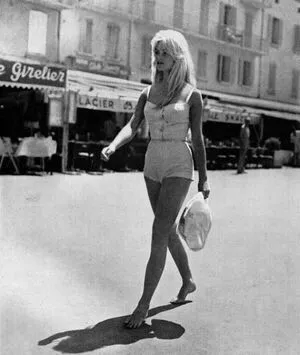 Brigitte Bardot OnlyFans Leaked Free Thumbnail Picture - #8ZpWoss3hj