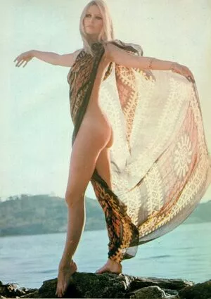 Brigitte Bardot OnlyFans Leaked Free Thumbnail Picture - #aSSJW0fi4l