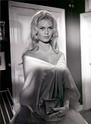 Brigitte Bardot OnlyFans Leaked Free Thumbnail Picture - #gn7ZvFasnq