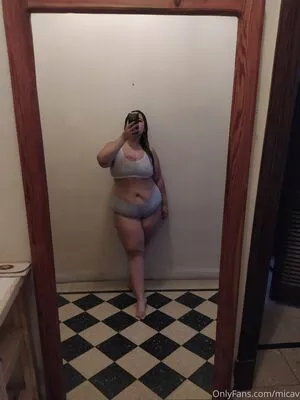 Brinaxxx Thumbnail Picture