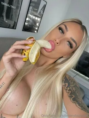 Brionylouiseee Thumbnail Picture