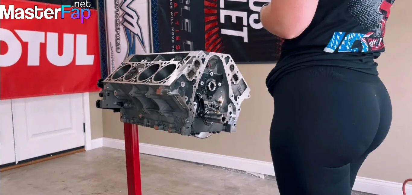 Britney Automotive Nude OnlyFans Leak Picture uYd9vzZypI | MasterFap.net