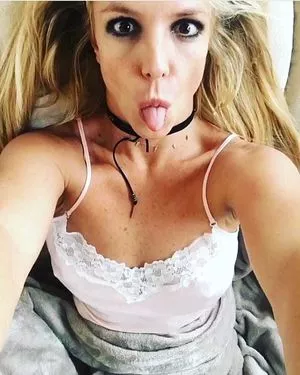 Britney Spears OnlyFans Leaked Free Thumbnail Picture - #CDWtX6supo