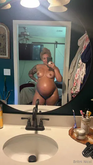 Britni Nicol Thumbnail Picture