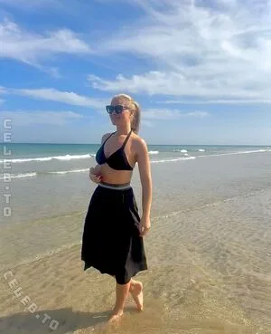 Britta Hofmann OnlyFans Leaked Free Thumbnail Picture - #pyDbFfutEP