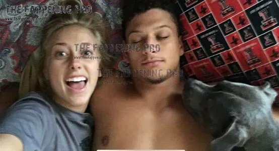 Brittany And Patrick Mahomes Thumbnail Picture
