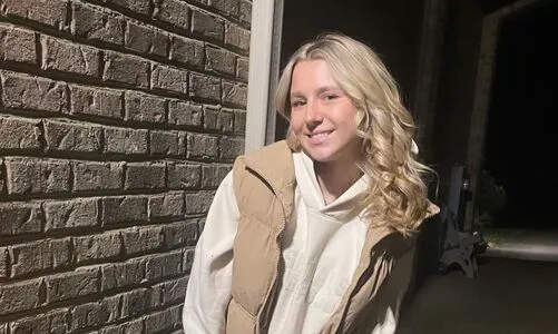 Brittmabry Thumbnail Picture