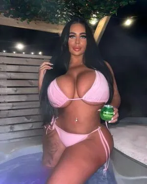 Brooke Harman Thumbnail Picture